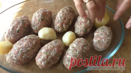 Такую вкусноту из фарша вы еще не готовили / Котлеты с сюрпризом в духовке
