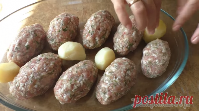 Такую вкусноту из фарша вы еще не готовили / Котлеты с сюрпризом в духовке