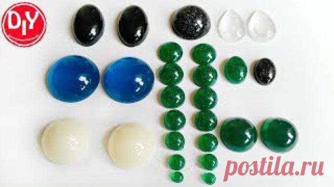 ЯНТАРЬ, ЯНТАРЬ, ЯНТАРЬ...
Нет ничего проще сделать имитацию ЯНТАРЯ!

Давно хотела сделать, да лень вперед родилась..)))
В данном случае использовала эпоксидную смолу, краситель для эпоксидной смолы, витражную краску и даже немного акрила..))

Окрашивать эпоксидную смолу можно различными красителями, начиная от специальных красителей для эпоксидной смолы до -витражной краски, 
пигментных чернил, 
краски для ткани (https://www.youtube.com/watch?time_continue=6&v=t..) , 
туши...