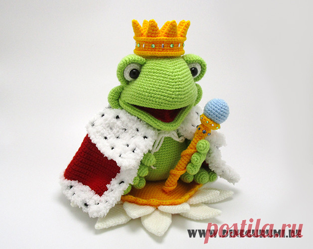 Häkelanleitungen - Frosch König Häkelanleitung - ein Designerstück von Dinegurumi bei DaWanda