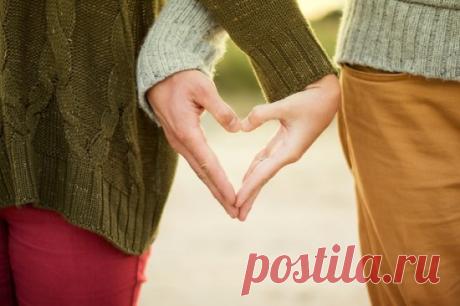 Простая благодарность жизни позволяет нам отключиться от тяжелых мыслей и сосредоточиться на том хорошем, что у нас есть. Если делать это ежедневно, то вы почувствуете себя более счастливым человеком.