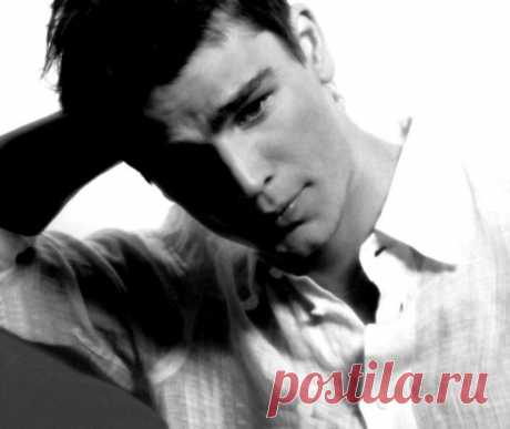 Джош Хартнетт