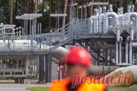 Одной европейской стране предрекли отключение от российского газа. Российская компания «Газпром» зафиксировала оседание газа, предназначенного для поставок в Молдавию, на Украине. Ведущий аналитик Фонда национальной энергетической безопасности (ФНЭБ) Игорь Юшков в разговоре с «Лентой.ру» предрек, что теперь «Газпром» может отключить Молдавию от газоснабжения.