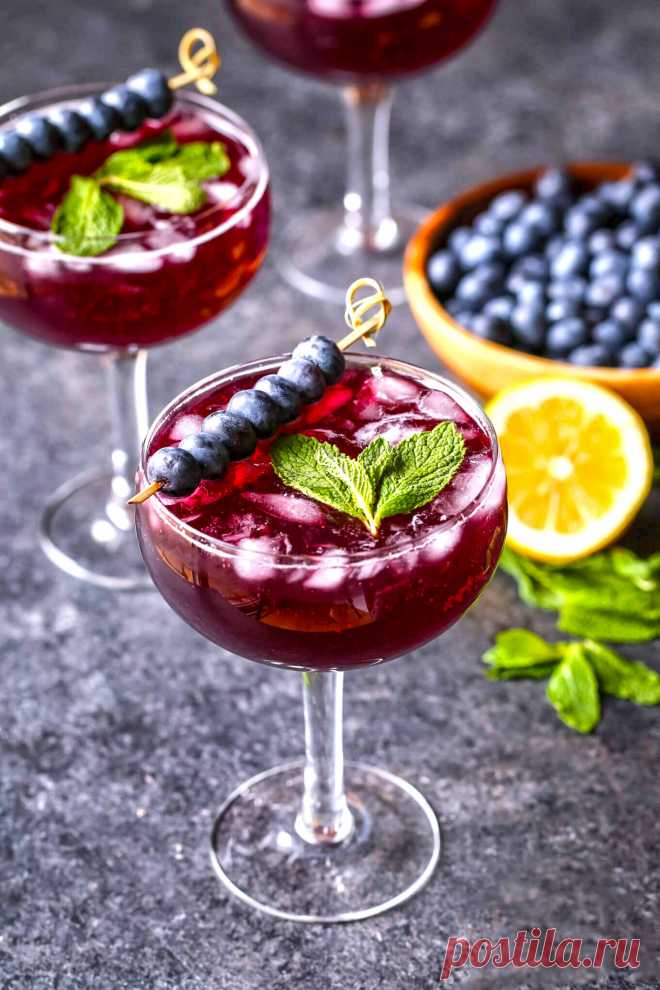 7 рецептов коктейлей на любой вкус: с пивом, безалкогольные, на основе вина и крепких напитков. Каждый найдет себе по душе. 
#рецепты #вкусняшки #готовимдома #мексиканская_кухня #этовкусно #коктейль