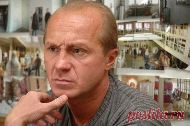 Андрей Панин