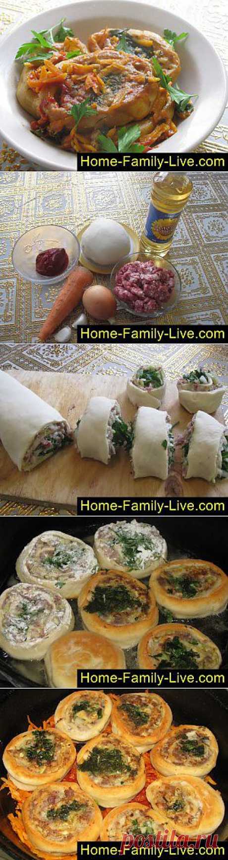 Кулинарные рецепты Гусарики - пошаговый фоторецепт - рулет из теста с мясным фаршем в соу