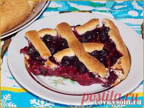Песочный пирог с малиной и черной смородиной | Искусница