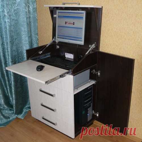 Компьютерный стол от Романа Кузьмина