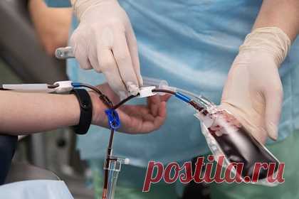 В Китае изучат тысячи образцов крови из Уханя. Китай изучит тысячи образцов из банка крови города Ухань в рамках исследования происхождения коронавирусной инфекции. В банке крови хранится до 200 тысяч образцов, среди них и те, которые были получены в последние месяцы 2019 года. Образцы из банка крови должны были храниться в течение двух лет.