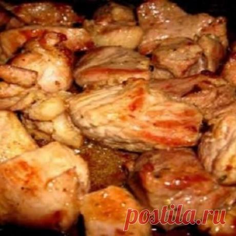 Шашлычное мясо у тебя в духовке... Давно искала такой рецепт, получилось мягкое и сочное!