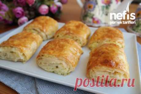 Su Böreği Tadında Kolay Dilimli Börek Tarifi - Nefis Yemek Tarifleri Videolu anlatım Su Böreği Tadında Kolay Dilimli Börek Tarifi nasıl yapılır? 16.307 kişinin defterindeki bu tarifin videolu anlatımı ve deneyenlerin fotoğrafları burada. Yazar: Yasemin Atalar