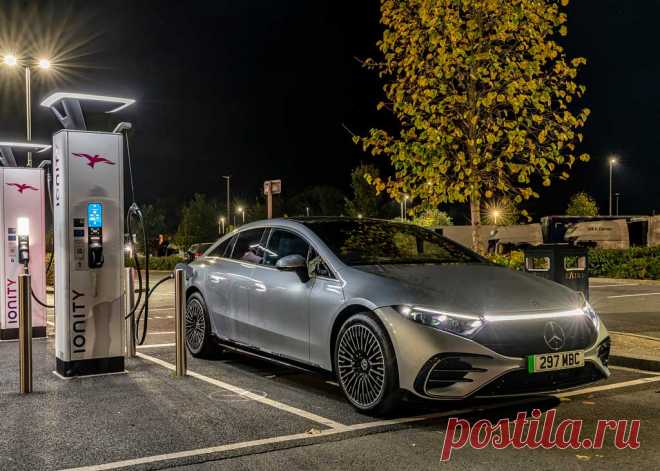 Электрокар Mercedes-Benz EQS 2022: фото, цена, салон, экстерьер, техника