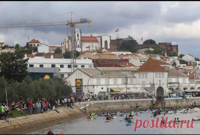 Silves.. Antiga capital do Algarve.. Arade — em Rio Arade.