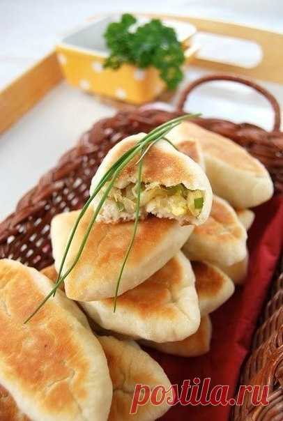 Как приготовить постные пирожки с капустой - рецепт, ингридиенты и фотографии