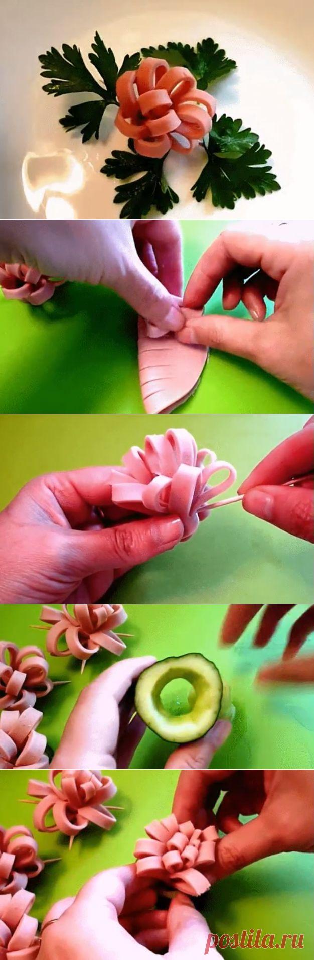 Колбасный цветок для  праздничных блюд.