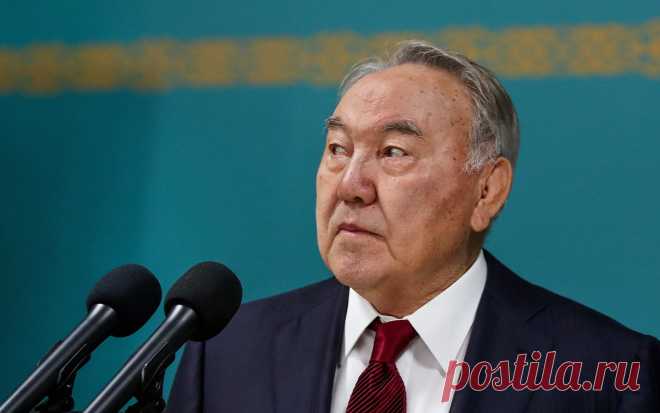 Назарбаев объяснил отказ Казахстана признавать Крым российским. В интервью Оливеру Стоуну Назарбаев заявил, что если бы Казахстан признал Крым российским, тогда бы стране пришлось признать независимость Осетии, Абхазии и Косово