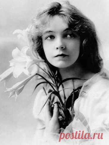 Лиллиан Гиш (Lillian Gish)