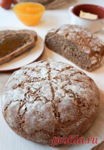 Ржаной хлеб по рецепту Ришара Бертине Самый что ни есть деревенский хлеб. Намазанный медом ломоть черного ароматного хлеба позволил окунуться в представления и воспоминания жизни за городом. Не хватало только кувшина парного молока и можно было приниматься за дела. Этот хлеб по рецепту шел с изюмом, признаюсь, что мне сначала хотелось…