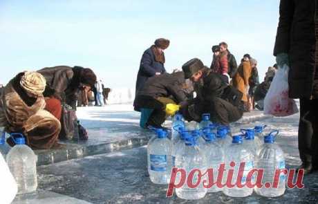 Правила лечения крещенской водой

В ночь с 18 на 19 января православные христиане во всем мире отмечают один из самых чтимых своих праздников – Крещение Господне, называемый также Богоявление.