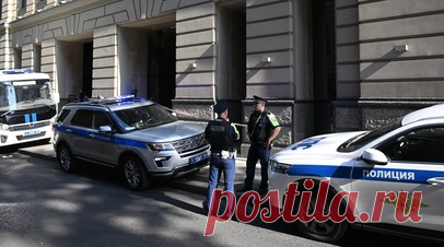 Wildberries объявила в компании день траура по погибшим при ЧП в офисе в Москве. Основательница Wildberries Татьяна Бакальчук заявила, что в компании был объявлен день траура по погибшим в результате стрельбы в офисе в Москве 18 сентября. Читать далее
