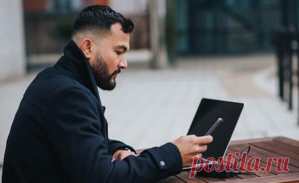 Безопасный и масштабируемый подход к решению проблем аутентификации личности клиентов банка | WM-IT.pro
Банки и другие компании, предоставляющие финансовые услуги, знают, что они особенно уязвимы для кибератак, направленных против их бизнеса и их клиентов. Это особенно верно в отношении решений для мобильной аутентификации. Какими бы удобными они ни были, эти решения также должны быть должным образом защищены - рассмотрим в ИТ блоге wm-it.pro