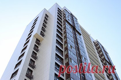 Собянин раскрыл новые подробности переезда москвичей по программе реновации. Более 12 тысяч москвичей скоро переедут в новые квартиры по программе реновации. Такие подробности раскрыл мэр столицы Сергей Собянин. Он отметил, что в третьем квартале года начнется расселение свыше 70 домов — для этого подготовят около 20 новостроек. Городская программа затронет все округа Москвы.