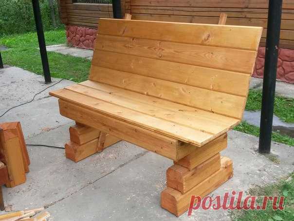 Скамейка из остатков бруса