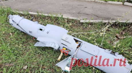 В Саратовской области обнаружили обломки БПЛА. Обломки беспилотного летательного аппарата нашли в поле на территории Саратовской области, рассказал глава Балаковского района Сергей Грачёв. Читать далее