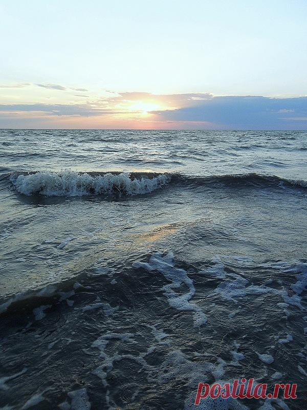 Вечер, на Азовском берегу