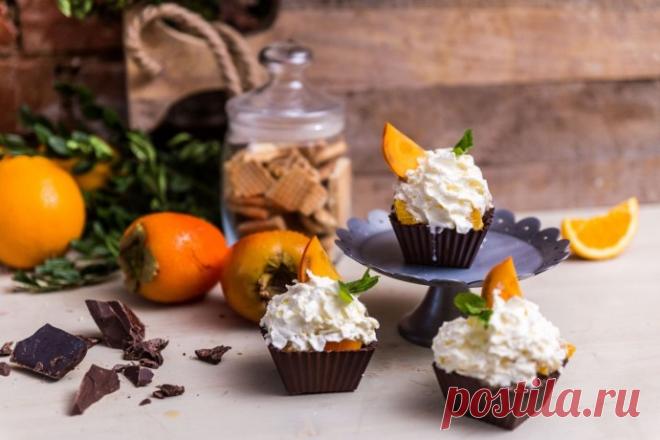 ​Шоколадные корзинки с фруктами