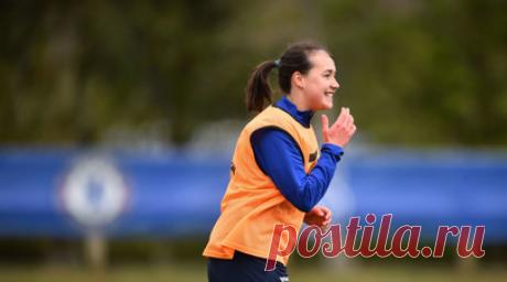 Скаут-директор «Парижа»: Абдуллина может стать одной из лучших защитниц. Скаут-директор «Парижа» Антуан Феррейра заявил, что уверен в том, что российская футболистка Алсу Абдуллина быстро адаптируется к команде и сможет стать одной из лучших защитниц чемпионата. Читать далее