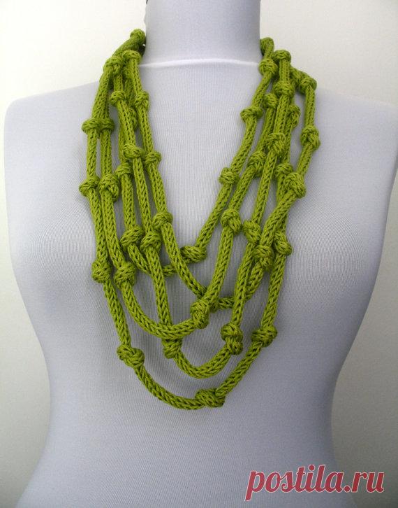 30% OFF SALE Knit Necklace loop infinity scarflette by DreamList