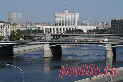 В России предложили бизнесу заменить госрасходы. Правительство России продлило особые условия авансирования государственных контрактов на 2023 год, однако его параметры заметно ухудшились. Теперь поставщики смогут получать от заказчиков аванс в размере 50 процентов от суммы контракта, если его сопровождает казначейский контроль, а не 90 процентов, как в 2022 году.