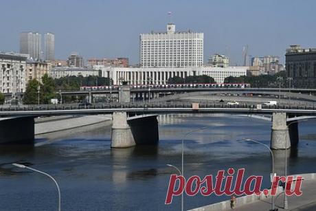 В России предложили бизнесу заменить госрасходы. Правительство России продлило особые условия авансирования государственных контрактов на 2023 год, однако его параметры заметно ухудшились. Теперь поставщики смогут получать от заказчиков аванс в размере 50 процентов от суммы контракта, если его сопровождает казначейский контроль, а не 90 процентов, как в 2022 году.