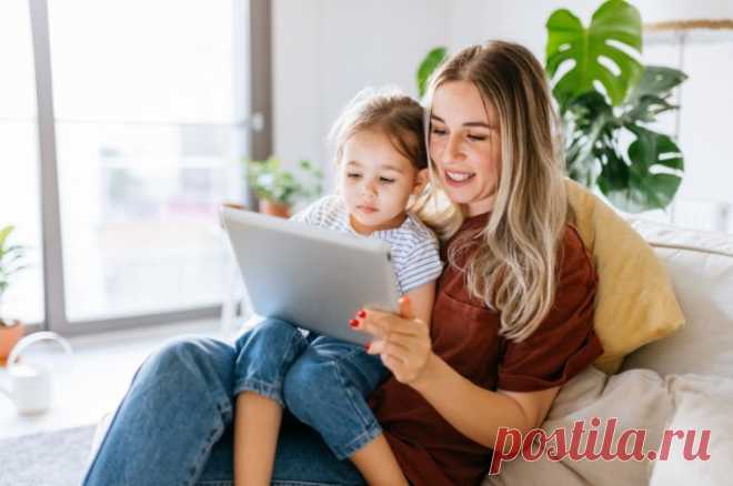 Родительская плата. В Госдуме предложили платить зарплату безработным мамам. По мнению законодателей, это поможет решить проблему понижения рождаемости.