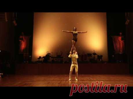 Gala show, performance of  Duo Flame in Germany in 2013./Actuacion de Duo Flame en Alemania.