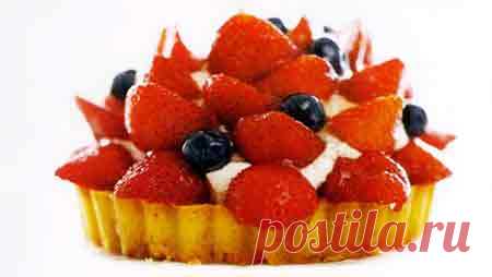 Мини пирог с ягодами и взбитыми сливками рецепт приготовления