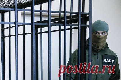 Стало известно о прослушке НАБУ квартиры соратника Зеленского