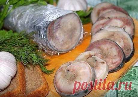 Просто, эффектно, празднично и очень вкусно.Берите на заметку

Рулет из скумбрии

Для приготовления понадобится:
Показать полностью…