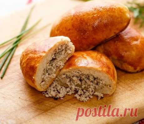 Рецепт: пышные пирожки за пять минут