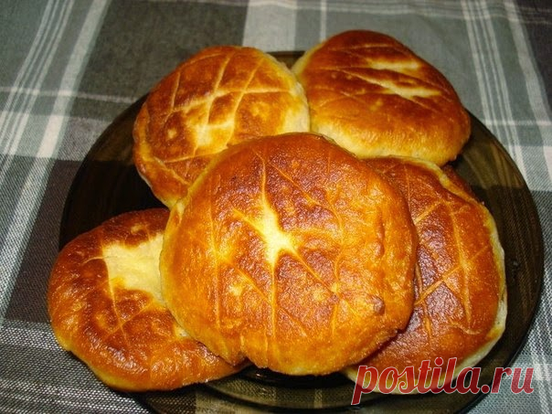 ПИРОЖКИ "ДЕРЕВЕНСКИЕ"