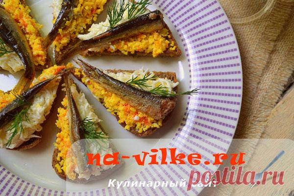Гренки с чесноком и шпротами – рецепт вкусной закуски