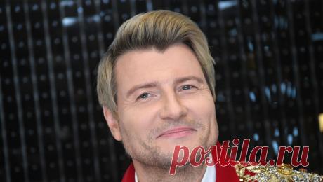 Российские артисты поздравили участников СВО с Новым годом. Николай Басков и Иван Охлобыстин и другие актеры и музыканты поздравили участников специальной военной операции с Новым годом. Видеообращения с поздравлениями и пожеланиями опубликованы в Telegram-канале Минобороны России. Среди артистов, ...