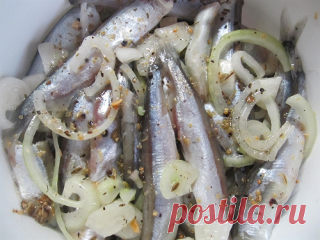 Маринованная мойва — рецепт приготовления