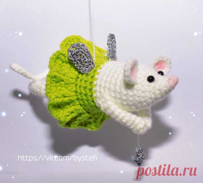 PDF Мышка Фея. FREE amigurumi crochet pattern. Бесплатный мастер-класс, схема и описание для вязания игрушки амигуруми крючком. Вяжем игрушки своими руками! Мышь, мышка, крыса, rat, ratte, мышонок rato, sıçan, mouse, maus, souris, myši, fare. #амигуруми #amigurumi #amigurumidoll #amigurumipattern #freepattern #freecrochetpatterns #crochetpattern #crochetdoll #crochettutorial #patternsforcrochet #вязание #вязаниекрючком #handmadedoll #рукоделие #ручнаяработа #pattern #tutorial #häkeln #amigurumis