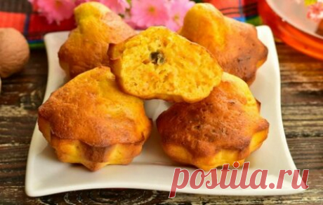 Морковные капкейки с орехами