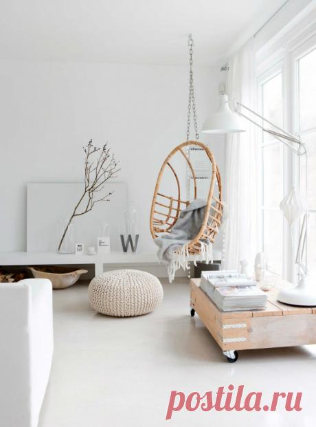 Утонченный белоснежный интерьер