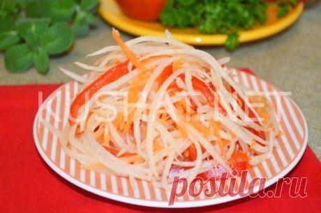 Салат из редьки с морковью и перцем. Пошаговый рецепт с фото - Кушать нет