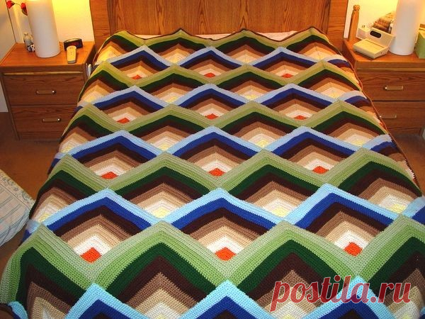 Crochet Afghan Pyramid
https://www.crochetwebsites-free.com/2019/01/crochet-afghan-pyramid.html