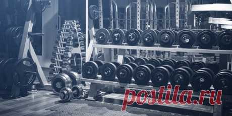 ВИДЕО: Убийственная 30-минутная тренировка от Men's Health Сегодня мы хотим предложить вам очень интенсивную 30-минутную тренировку от Men’s Health! Поверьте, если вы не будете лениться и выполните всё правильно, эти полчаса ещё долго будут отзываться эхом крепатуры в вашем теле. Скоро лето! Пора ускорять темпы подготовки. ;)